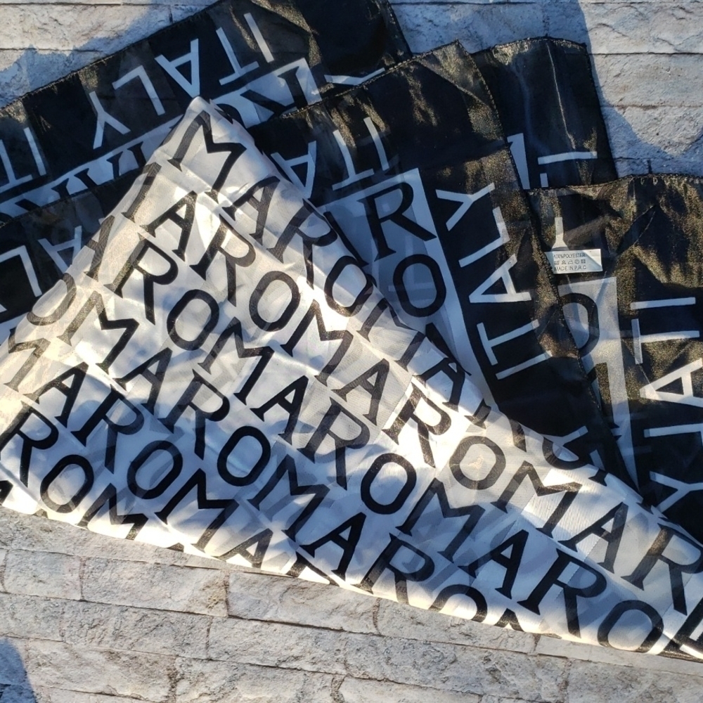 𝅺scarf large black/white  Italy 🇮🇹 Rome
